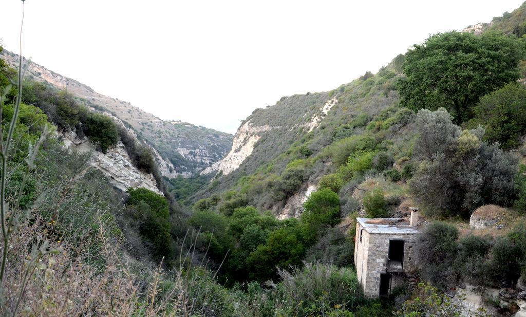 Amarakos Guesthouse Λειτουργεί Υπό Νέα Διεύθυνση Kato Akourdalia 외부 사진