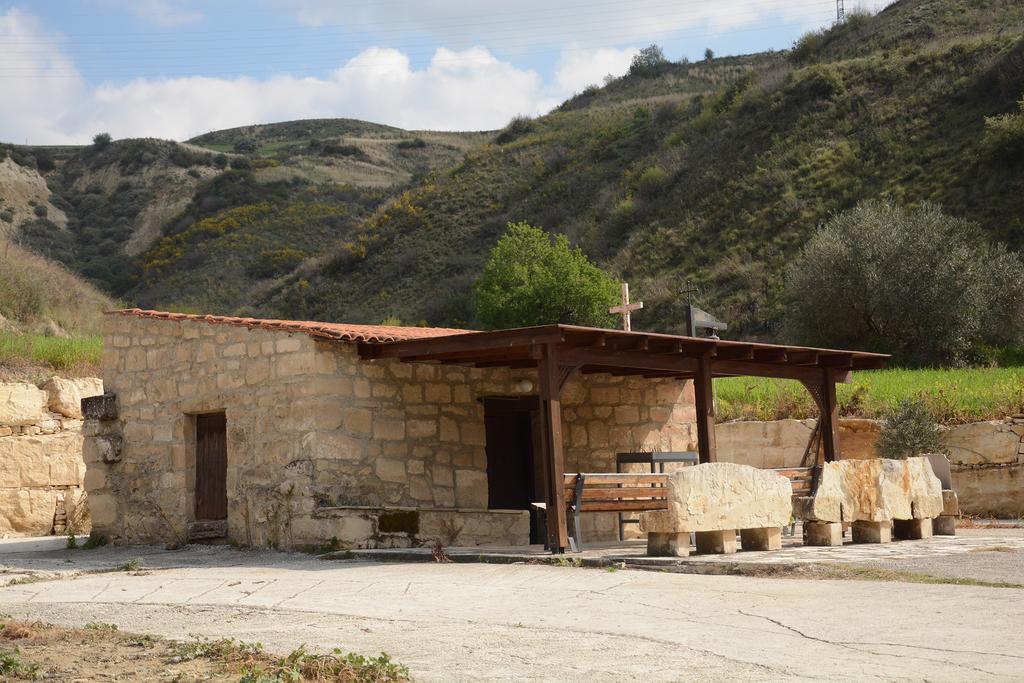 Amarakos Guesthouse Λειτουργεί Υπό Νέα Διεύθυνση Kato Akourdalia 외부 사진